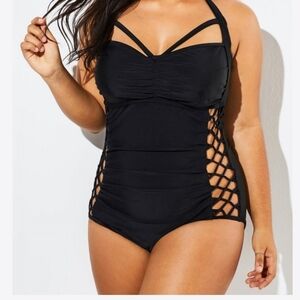 Meet.Curve Size L Black Cut Out One Piece Swimsuit